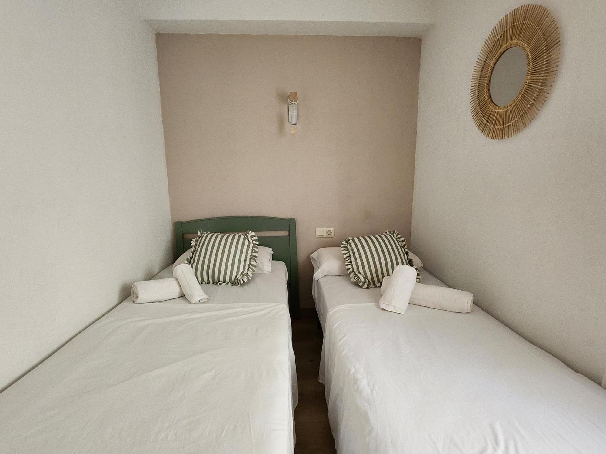Apartamento Maralva Playa De Levante Бенидорм Экстерьер фото